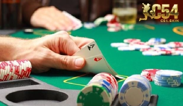 Luật chơi Poker đơn giản và dễ hiểu 